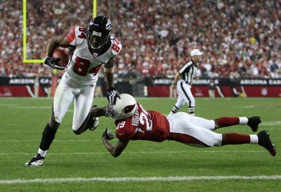 Roddy White salta Alfonso Smith