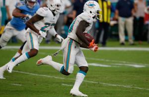 Jakeem Grant Dolphins Titans 2018