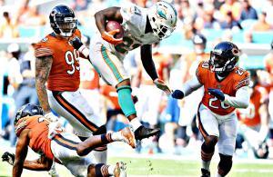 Frank Gore Dolphins vs Bears 2018