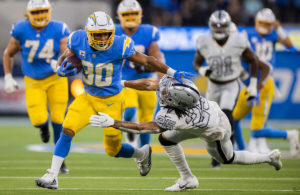 Austin Ekeler Chargers vs-Raiders week 4 NFL 2021