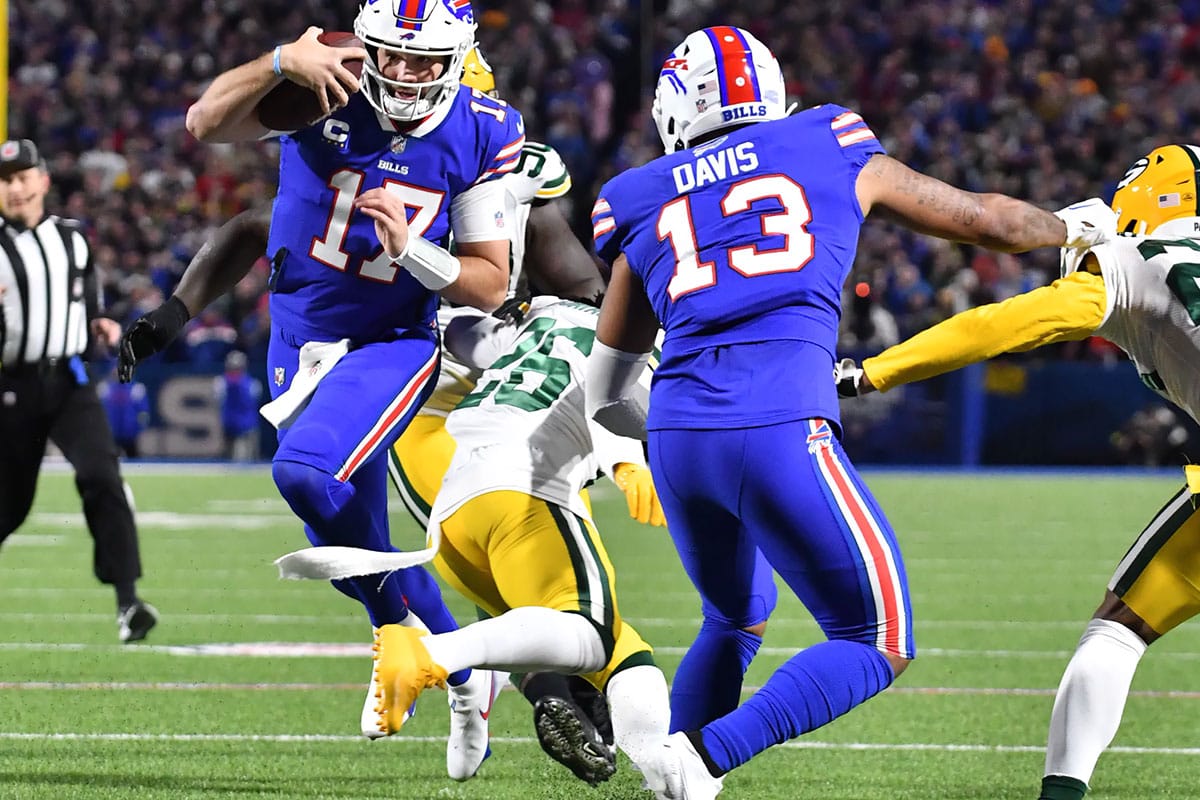 Josh Allen Buffalo vs Green Bay NFL 2022 (Mark Konezny-USA TODAY Sports)