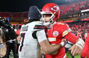 CJ Stroud e Patrick Mahomes