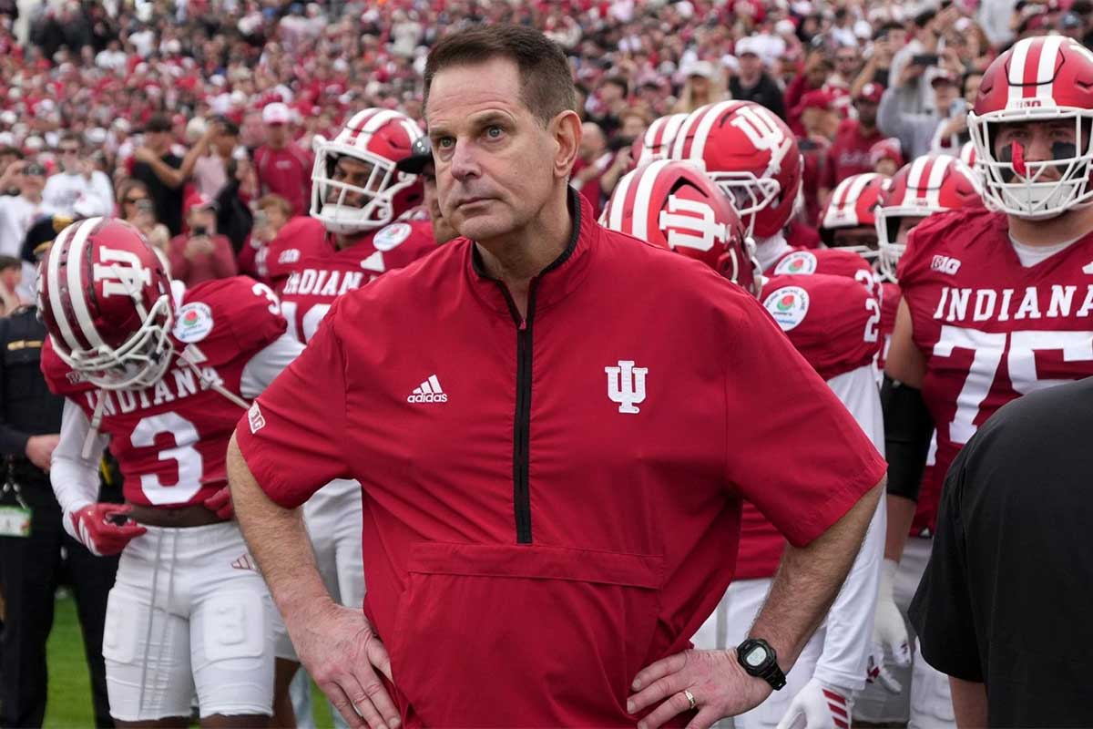 Curt Cignetti con gli Indiana Hoosiers