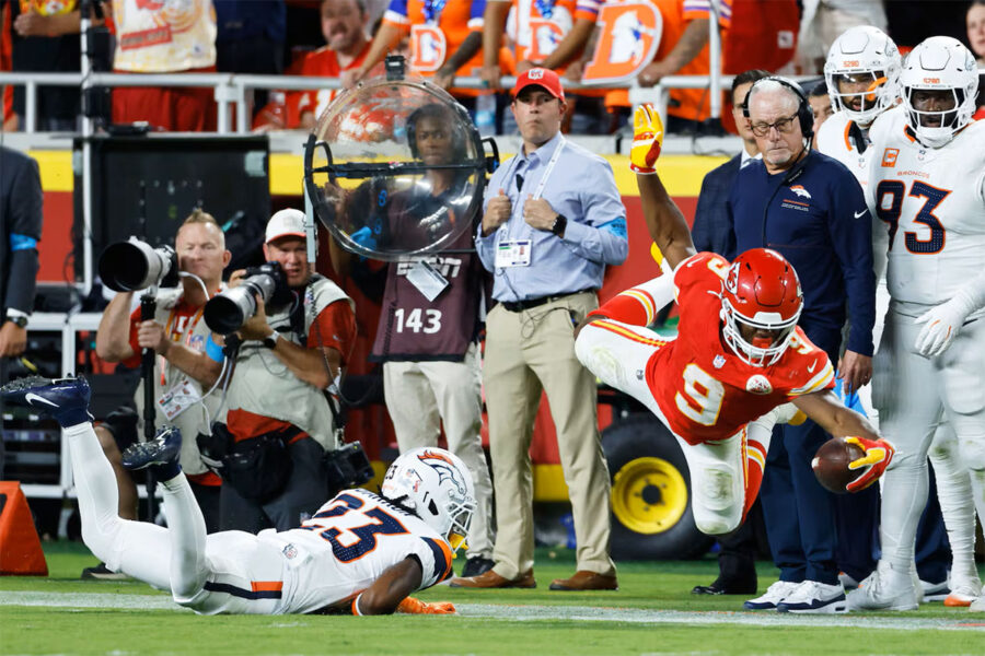 Kenneth Walker III td Chief Broncos NFL 2026 week 1