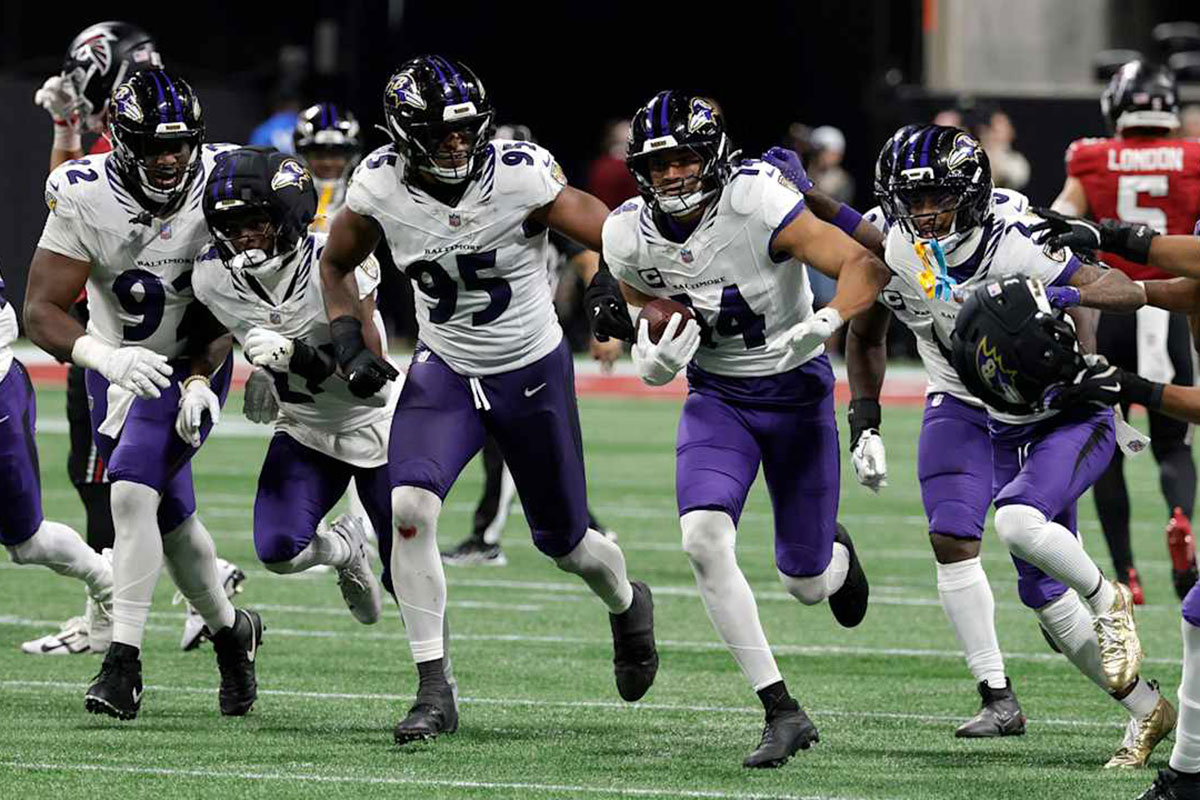 Intercetto di Kyle Hamilton su Tagovailoa in Ravens vs Falcons